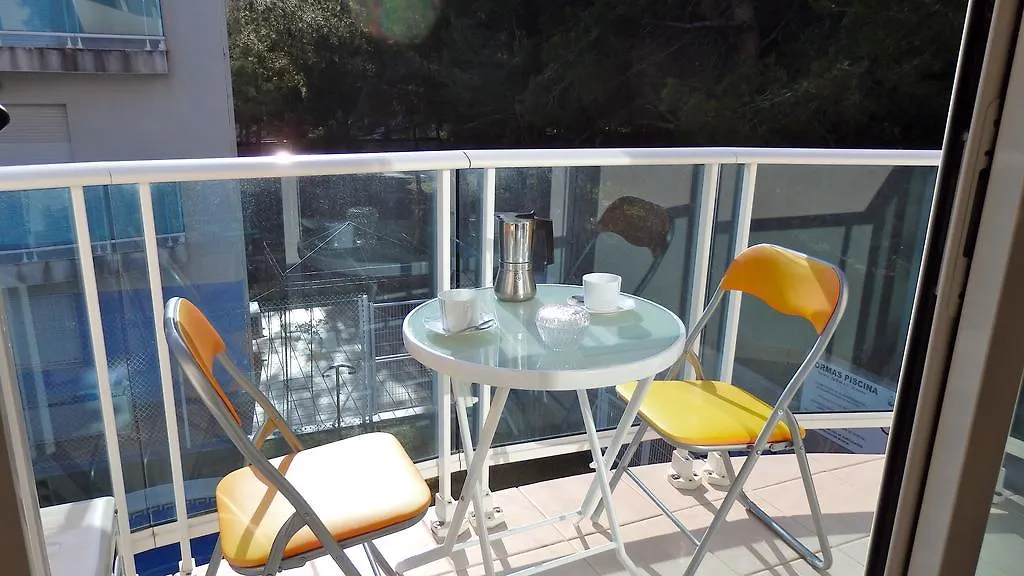 Apartment Meddays Apartamento Azul Miami Playa Spain